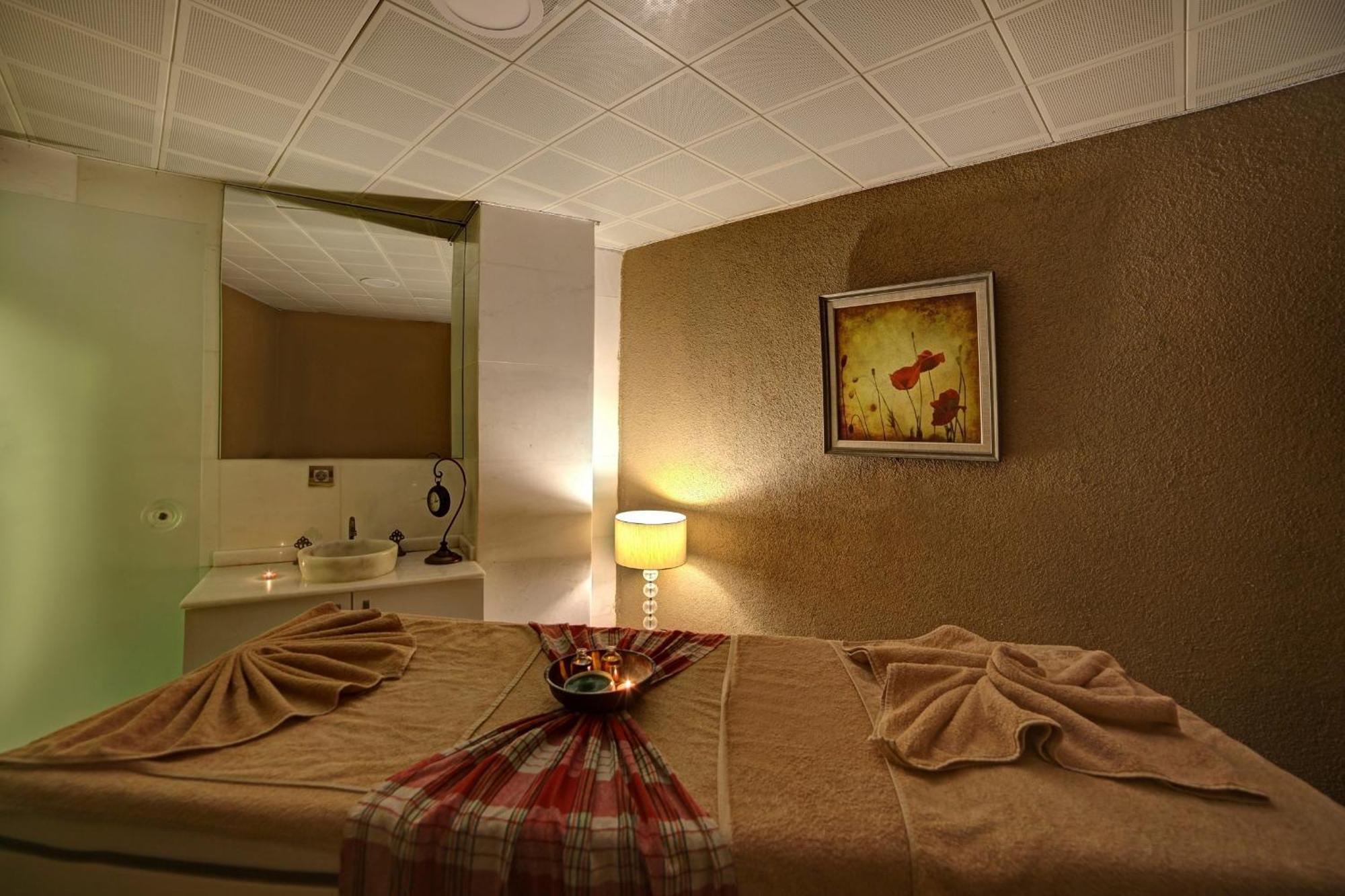 White Monarch Otel İstanbul