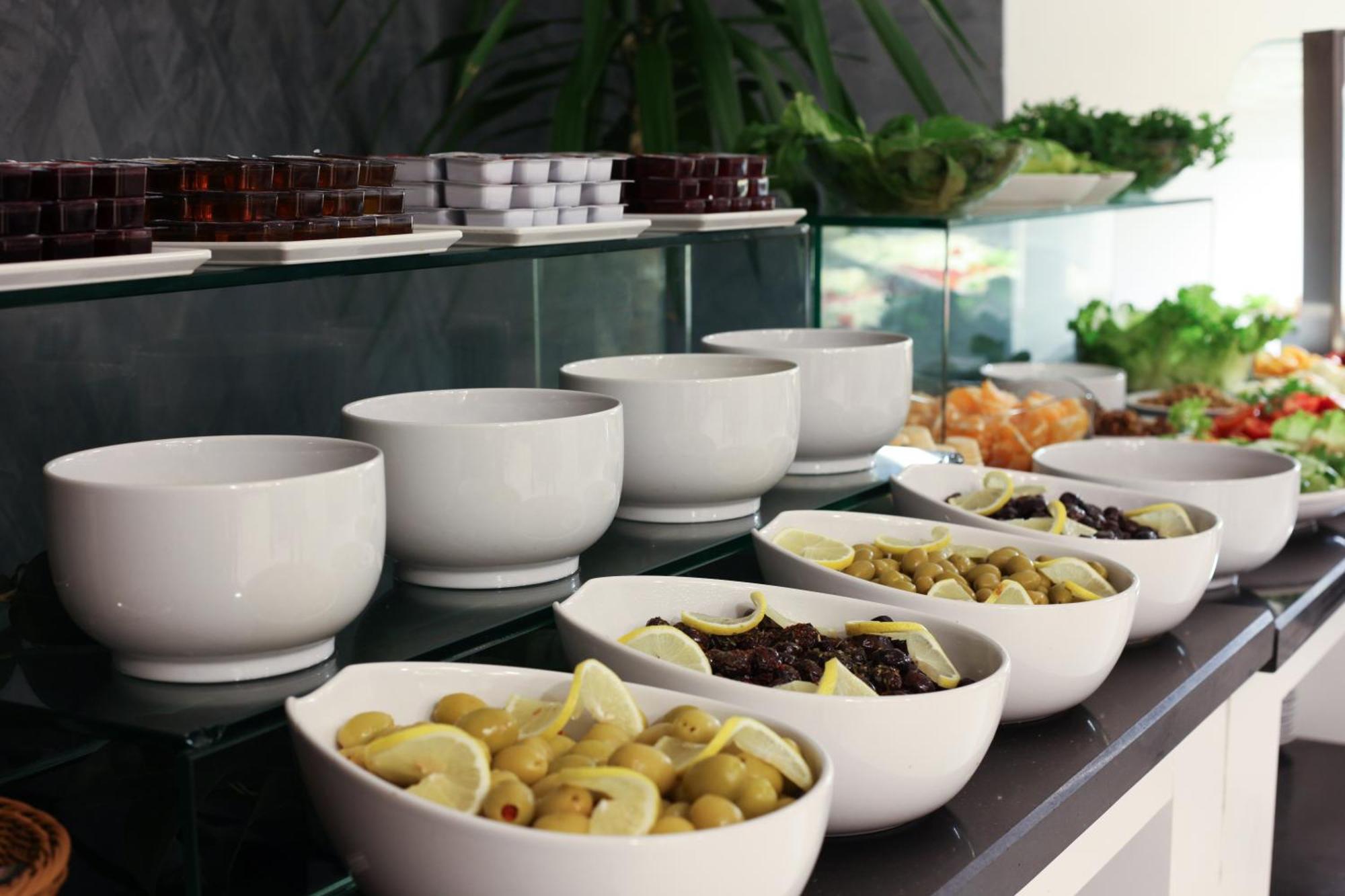White Monarch Otel 4*